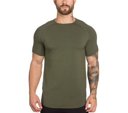 Men's Curved Hem Gym T-Shirt (Moisture-Wicking)
