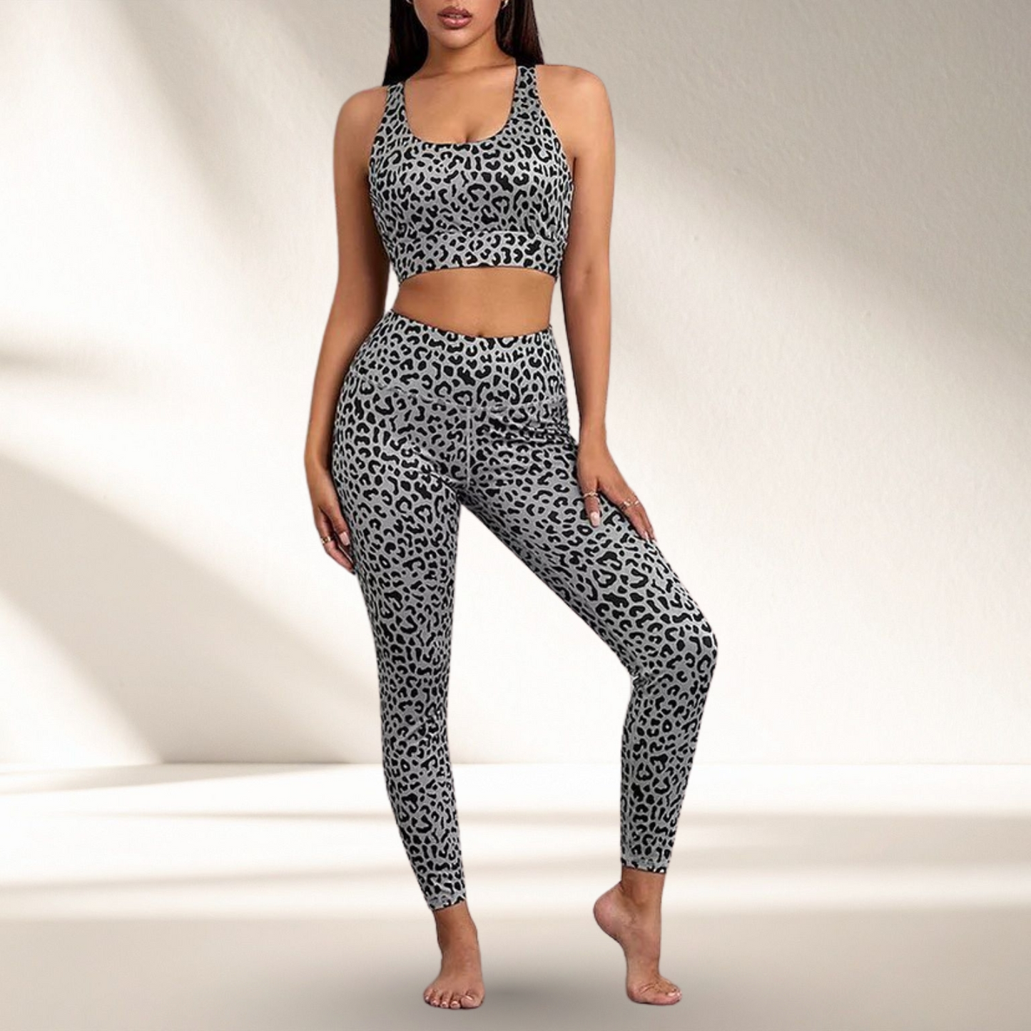 Women's 2-Piece Leopard Print Workout Set